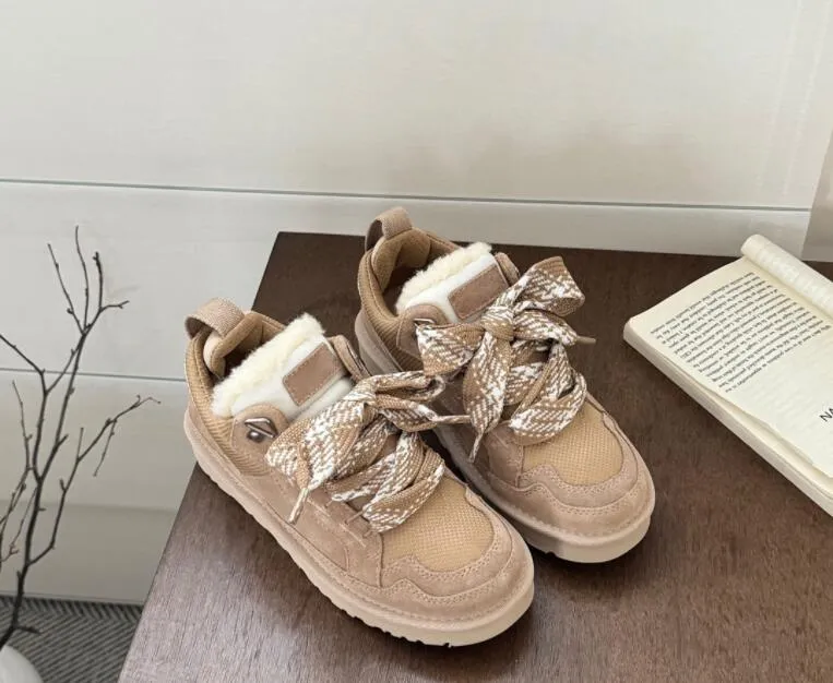 New low top shoes sheep fur integrated frenulum Mel casual women's wool Hailand snow boots_voghion.com