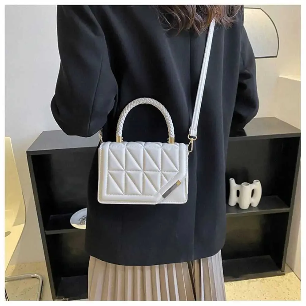 Mode PU Leder Plaid Messenger Schulter Tasche Damen Einfarbig Handtaschen Freizeit Stilvolle Umhängetaschen Für_voghion.com
