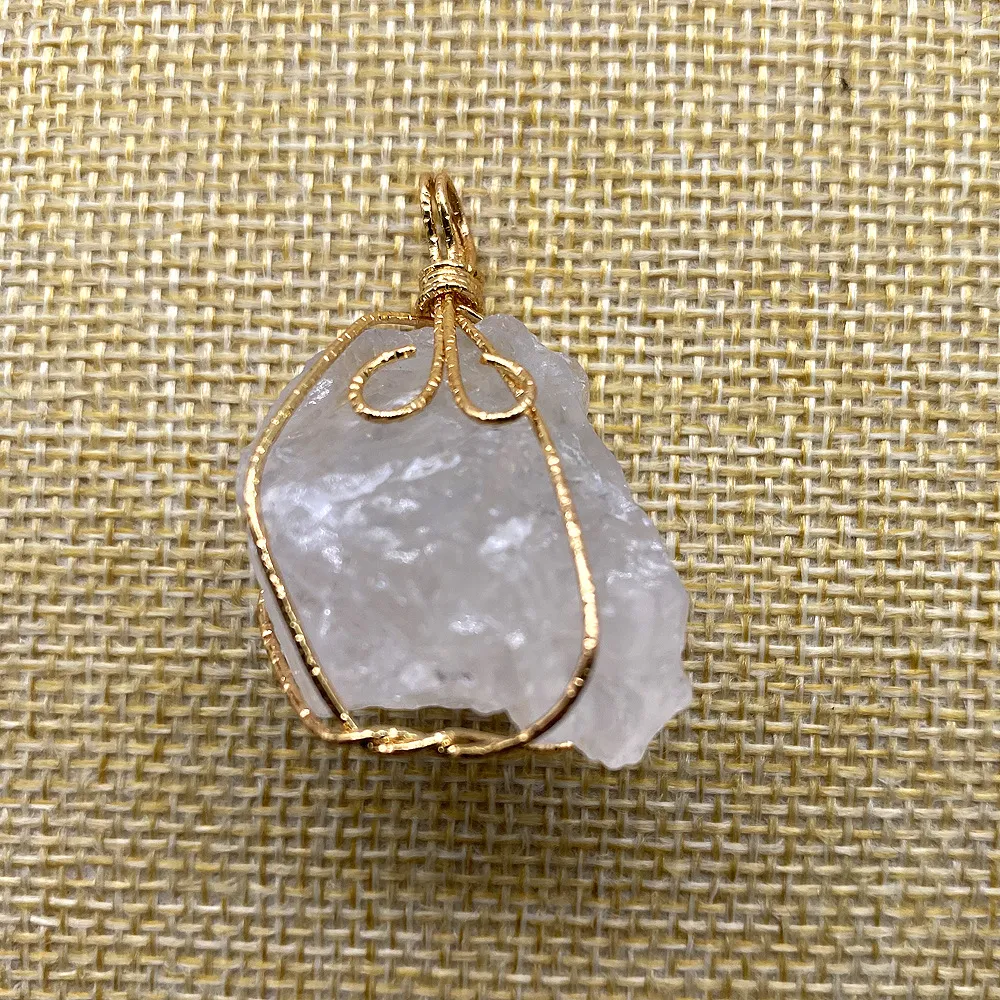 Natural Raw Stone Crystal Pendant Necklace Handmade Wire Wrap_voghion.com