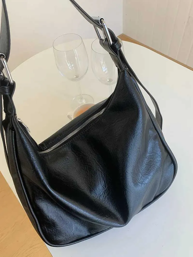 Modieuze pu leren schoudertas en crossbody tas voor dames_voghion.com