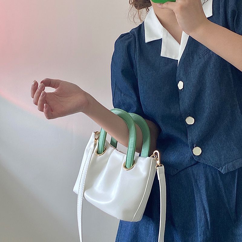 Kleine gruppe plissiert cloud crossbody frauen in 2024, neue sommer, kontrast farbe, handtasche für mädchen, trendy_voghion.com