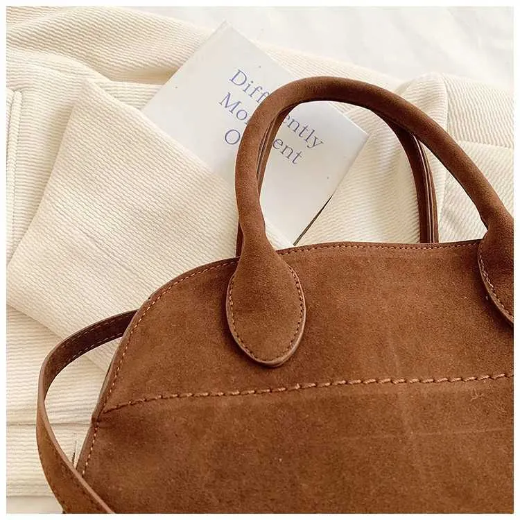 Designer Retro Suede Shoulder Bag Large Capacity Handbag Fashion_voghion.com