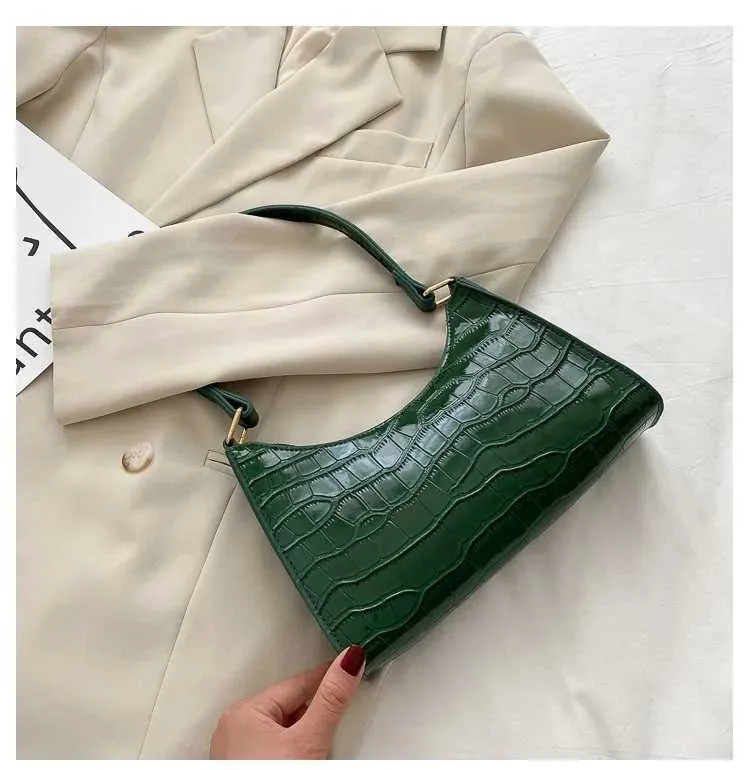 Fashion Exquisite Shopping Bag Retro Casual Totes Shoulder Bags Female Leather Solid Color Chain Handbag for Women_voghion.com