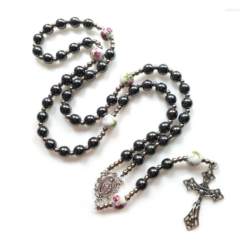 Chapelet catholique en perles d'hématite avec croix de jésus_voghion.com