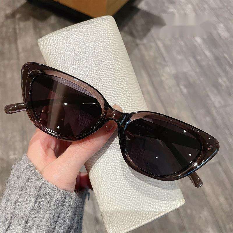 Green Same Style GM Cat Eye Small Frame Myopia For Women With Bare Skin, Thin Face, Anti UV Polarized_voghion.com
