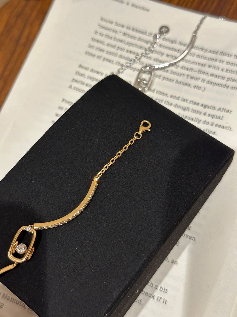 Pulsera asimétrica de corazón con perla para mujer_voghion.com