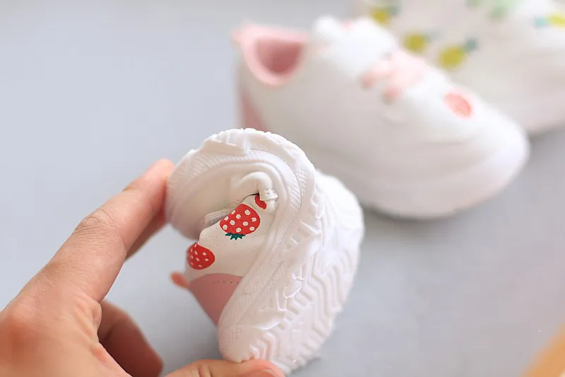 Scarpe da ginnastica per bambini piccoli, sportive, carine, per neonati, all'aperto, primi passi, antiscivolo, scarpe casual per bambini, taglie_voghion.com