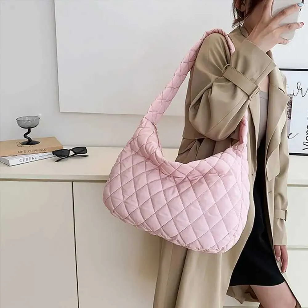 Warme große Kapazität Winter Wärme leichte Daunen Bettwäsche flache Schuhe Handtasche Y241026_voghion.com