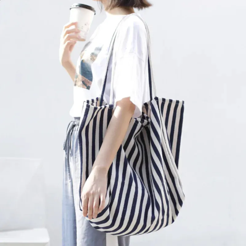 Fashion Ladies Classic Striped Canvas Handbag Large Capacity Shoulder For Female Simple Beach Casual tote Shopping Bag_voghion.com