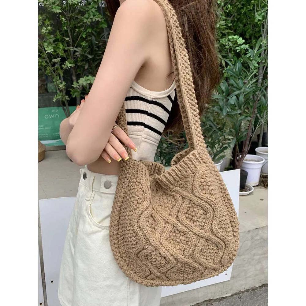 New Knitted Art Crossbody Bags Solid Color Tote Spinach Twist Shoulder Women's Bag_voghion.com