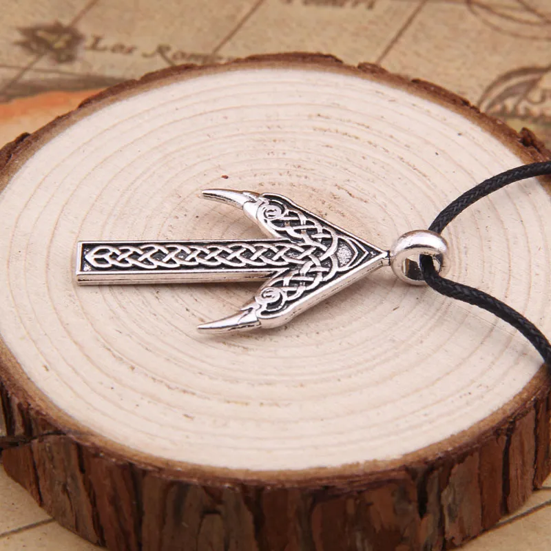 Collier pendentif Viking Raven Amulet Homme Collier Scandinave En Cadeau_voghion.com