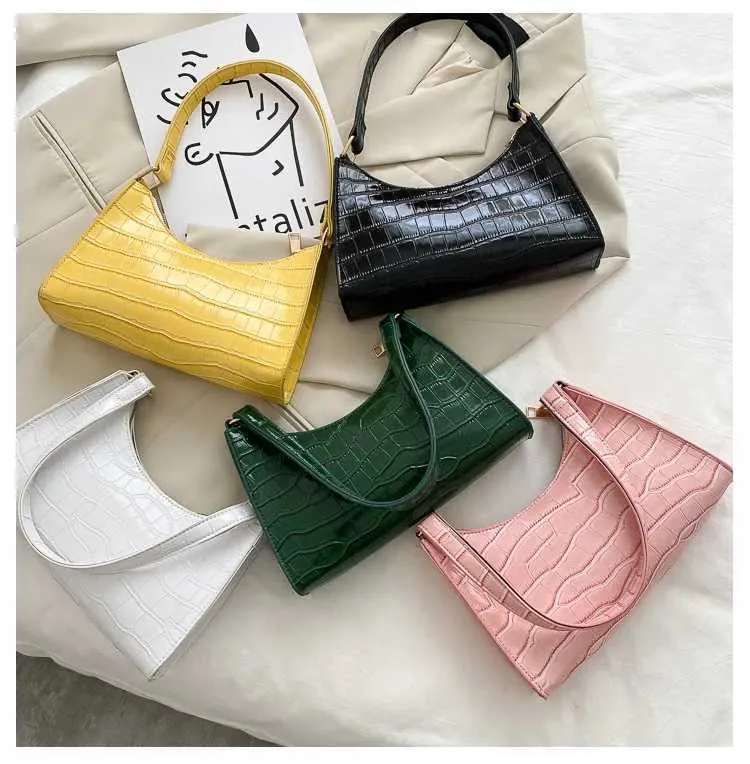 Designer Leather Shoulder Bag Retro Solid Colour Chain Handbag_voghion.com