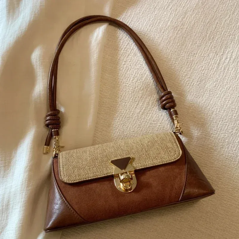 Women Shoulder Bag Korean Style Retro Brown PU Leather Vintage Female Small Axillary Fashion Ladies Gold Lock Handheld_voghion.com