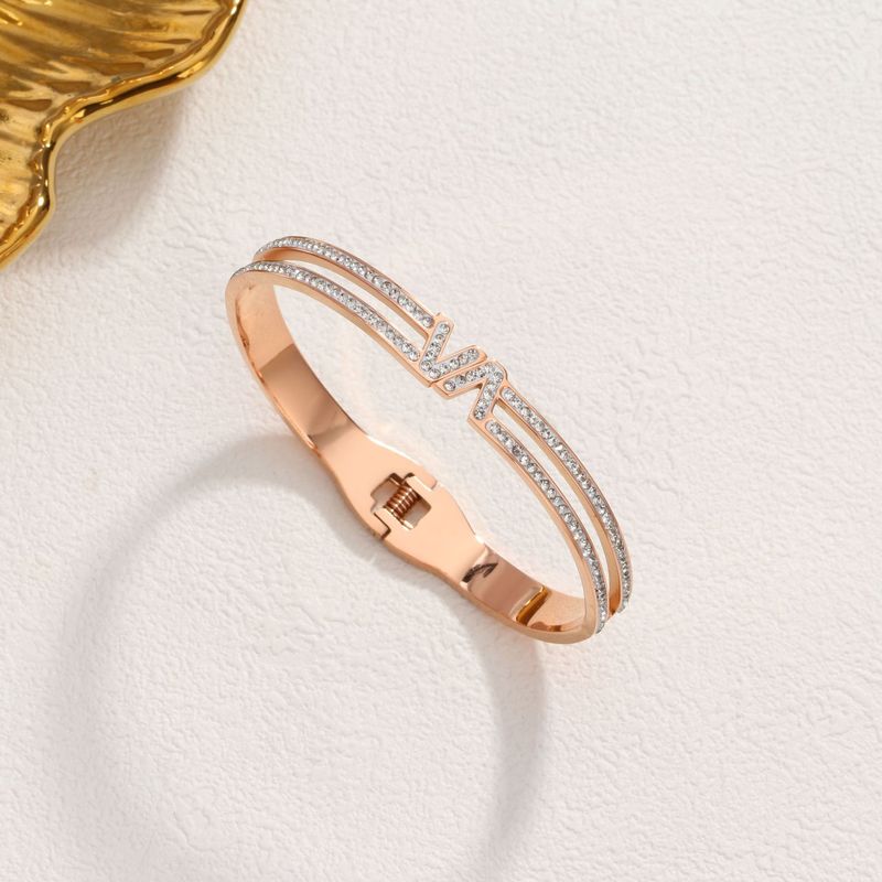 Designer High-End-Qualität Titan Stahl Mode INS Flush Armband Unisex_voghion.com