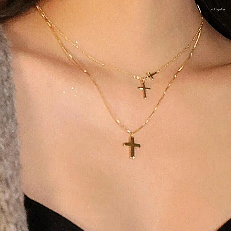 Colliers pendentifs Collier simple à double couche en croix pour femmes Chaîne élégante à gouttelettes de strass Colliers fins_voghion.com