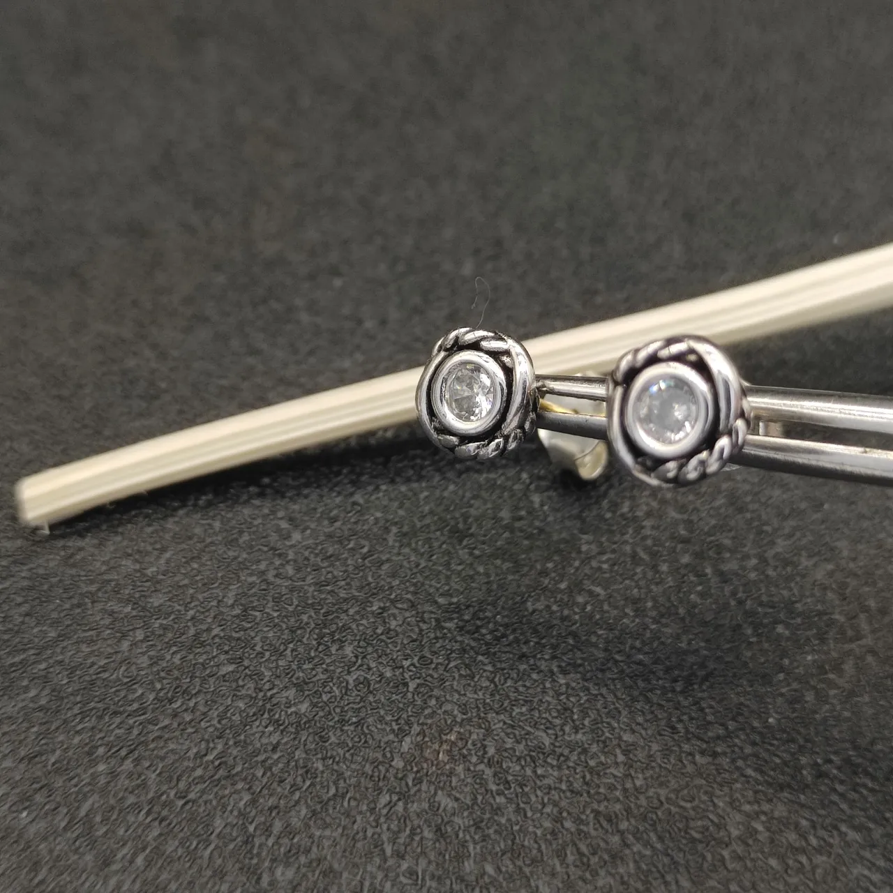 Y Hie Hoop Earrings Cross Designer Inspired David Jewelry Antique Brand French Clip Twisted Cable Wire Gift_voghion.com