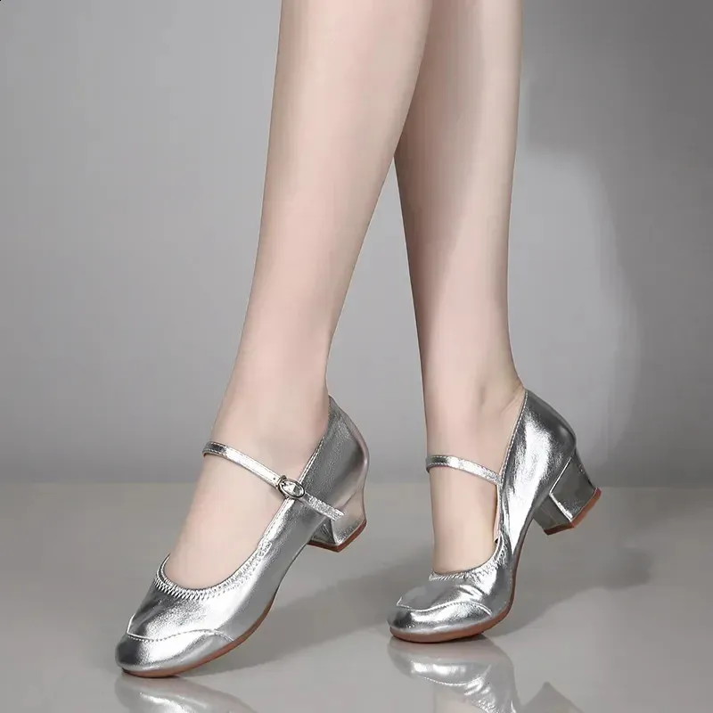 Sapatos Femininas Fashion Sweet Gold Weight Ballet High Heels Dames Klassieke Sier Ronde Neus Dansschoenen A175 241015_voghion.com