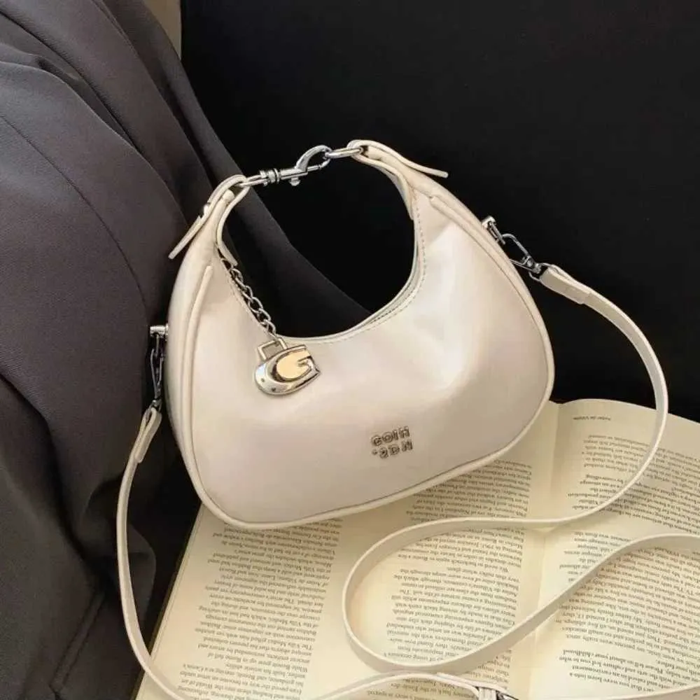 Elegant Women Shoulder Handbag And Versatile Messenger Bag Set_voghion.com