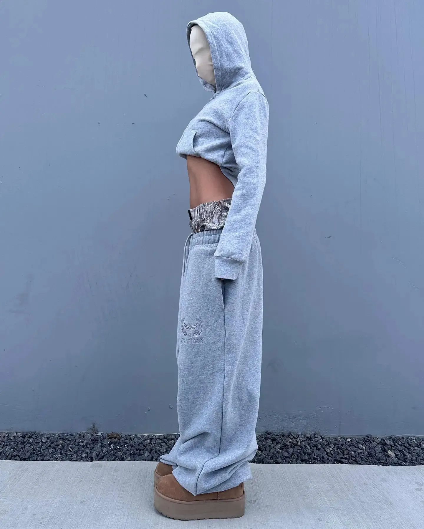 Y2K Retro Jogginghose Doppelt tailliert Besticktes Camouflage Muster Weites Bein Herren Trend Casual Streetwear Unisex Baggy_voghion.com