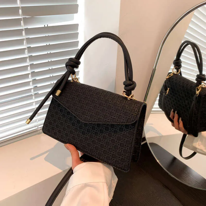 Elegant Crossbody Shoulder Bag For Women Solid Colour Handbag_voghion.com