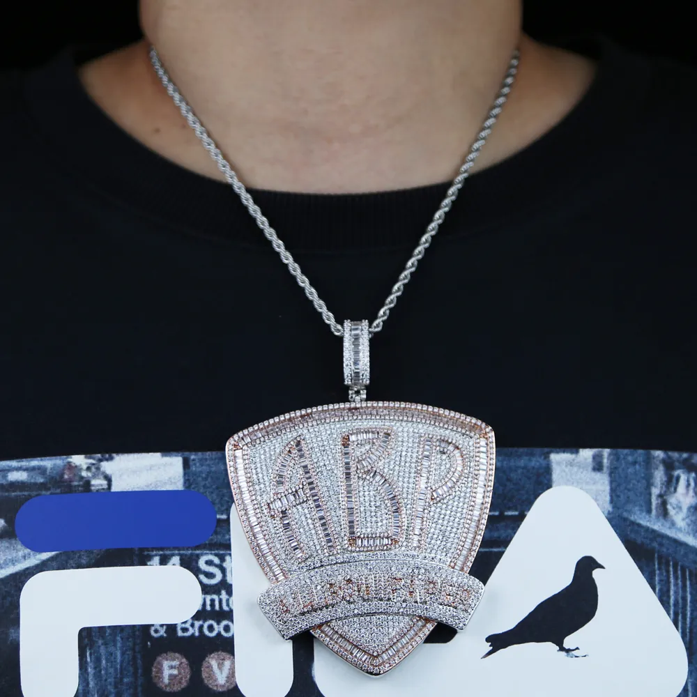Collier avec pendentif en forme de baguette en zircone cubique et lettres initiales ABP pour homme, style hip-hop et punk_voghion.com