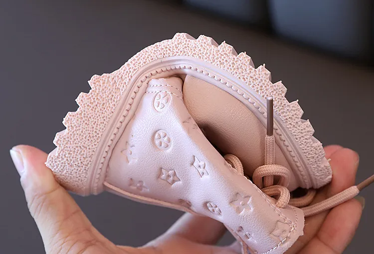 Botas altas de nieve de invierno para niños de moda 2024, zapatos de cuero para niños, lindas botas impermeables hasta los tobillos, botas cálidas para niñas, tallas para bebés_voghion.com