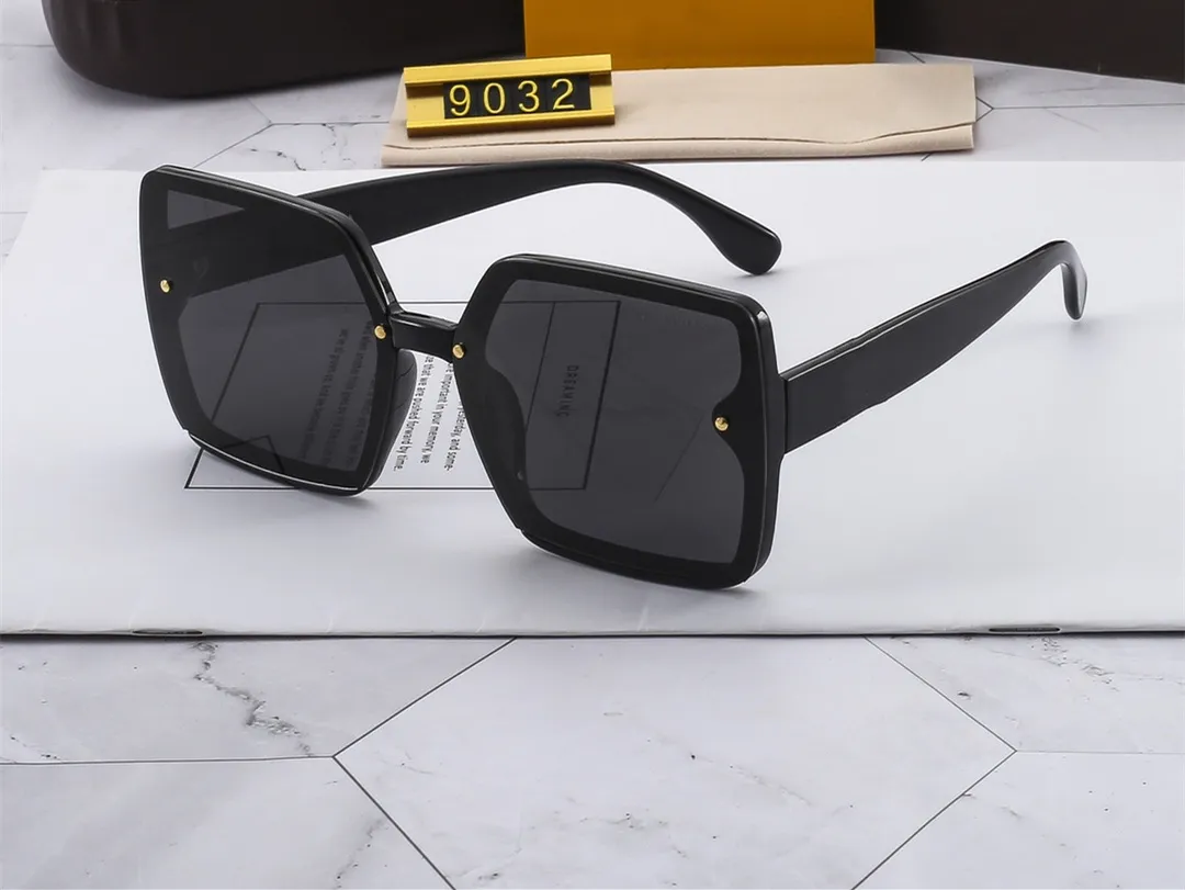 Designer Square Sunglasses for women Vintage Shades Driving Polarized Sunglass Male Sun Glasses Metal Plank 1pcs fashion_viptrois.com
