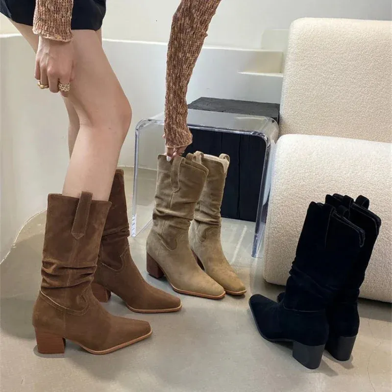 Women's Suede Cowboy Boots With Side Zipper And Pointed Toe_voghion.com