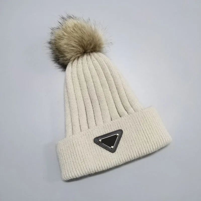 Winter Designer Beanies Beanie Women Gift Hats Outdoor Bonnet with Real Raccoon Fur Pompoms Warm Girl Ca hat_voghion.com
