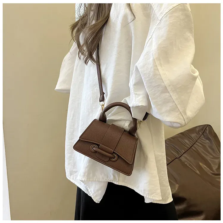 Borse a tracolla firmate 2025, nuove, da donna, con patta, alla moda, nere e bianche, quadrate, a tracolla_voghion.com