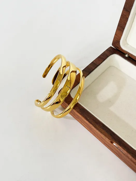 Brazalete ancho de tres capas GHIDBK de acero inoxidable con baño de PVD en oro macizo y sin deslustre, banda plana minimalista_voghion.com