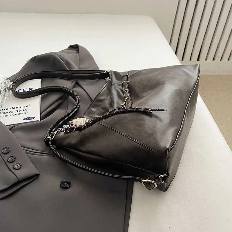 Dames schoudertas en crossbody tas voor herfst en winter_voghion.com