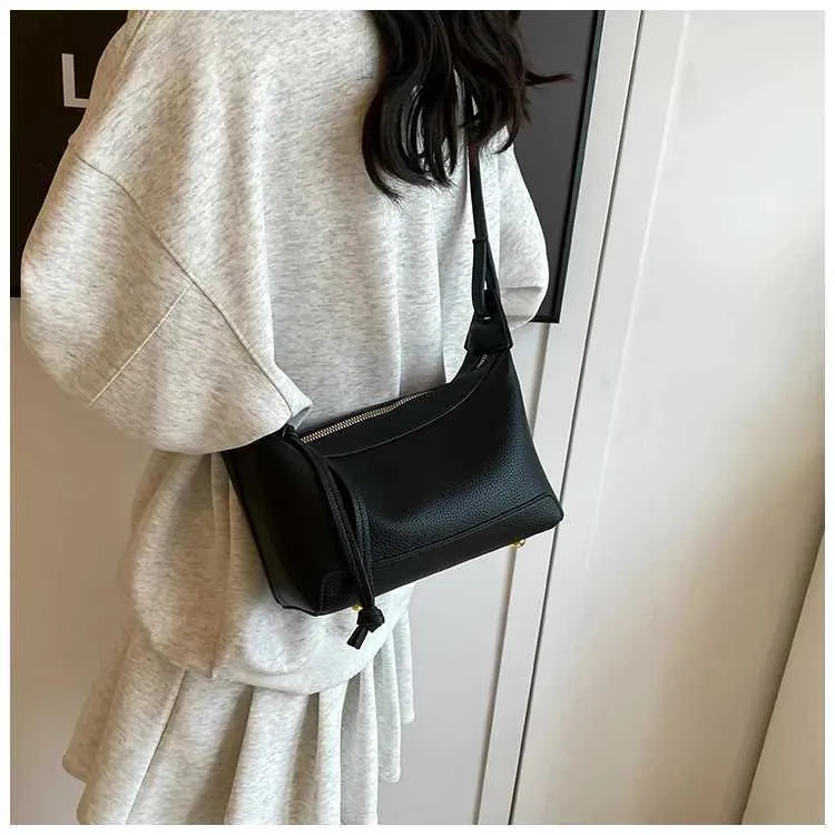 Women's Pu Leather Crossbody Shoulder Bag Large Capacity Tote_voghion.com