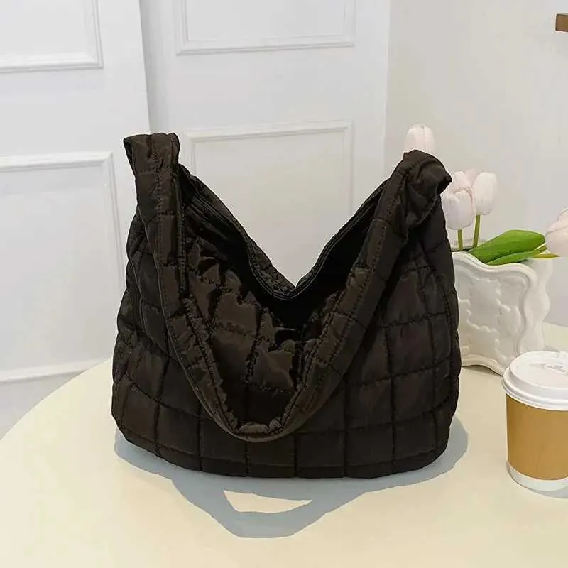 100% Solid Color Embroidered Single Shoulder WOMENS Fashionable Plaid Crossbody Bag Large Capacity Commuting Ba241022_voghion.com