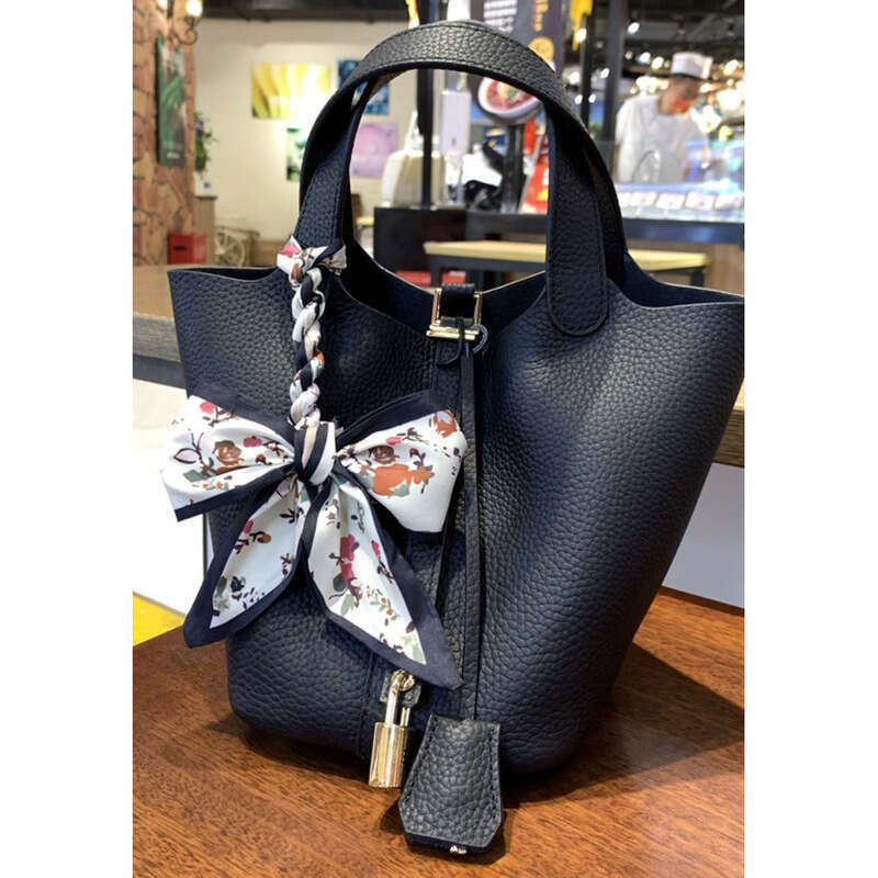 Vegetable Tanned Basket Grain Leather Simple And Versatile, Large Capacity Handbags, Women's Bags_voghion.com