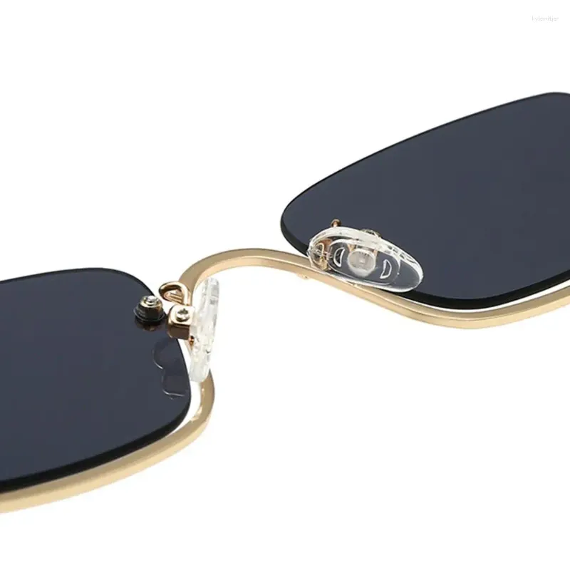 Lunettes de soleil en métal pour femmes, style rétro, hip-hop, vintage, petites, carrées, demi-montures, pour femmes et hommes_voghion.com