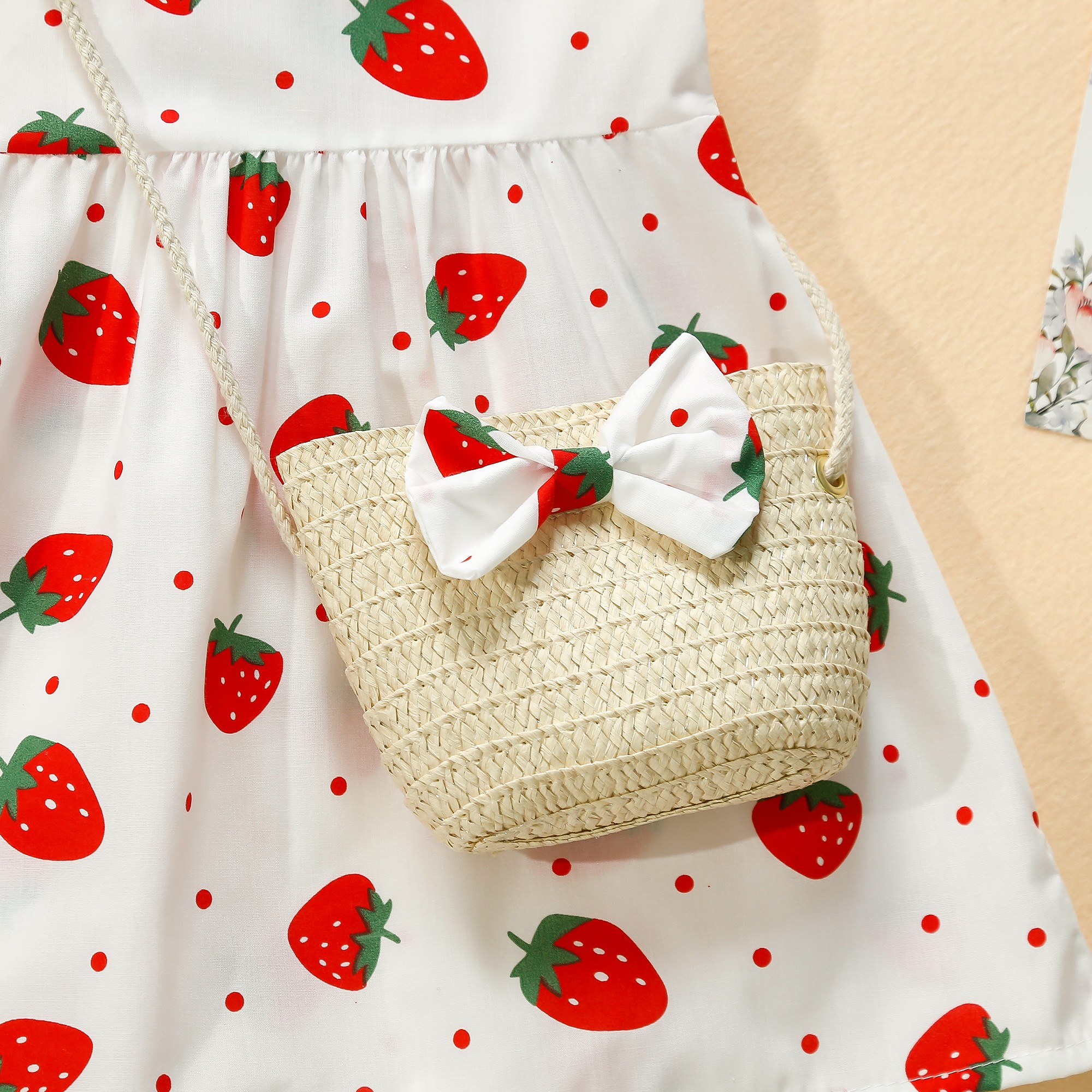 Mädchen Baby Baumwolle Kleid Ärmellos Puppe Kragen Erdbeere Gedruckt Tank Top Kleid Senden Tasche_voghion.com