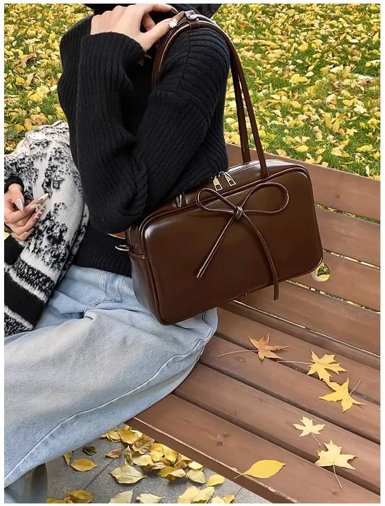 Women's Leather Shoulder Bag Large Capacity Casual Handbag_voghion.com
