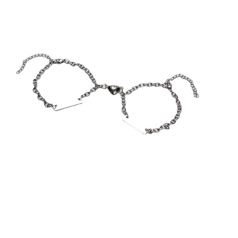 Braccialetti in acciaio inossidabile 201 tinta unita a forma di cuore in stile semplice all'ingrosso_voghion.com