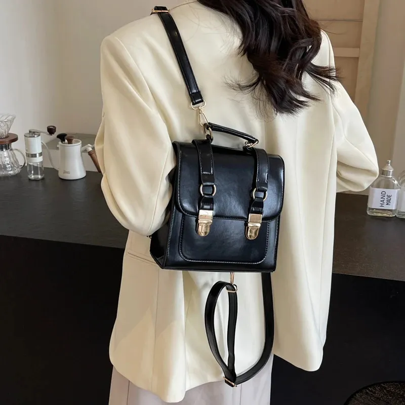 Mochila feminina em couro sintético estilo coreano moda escolar_voghion.com