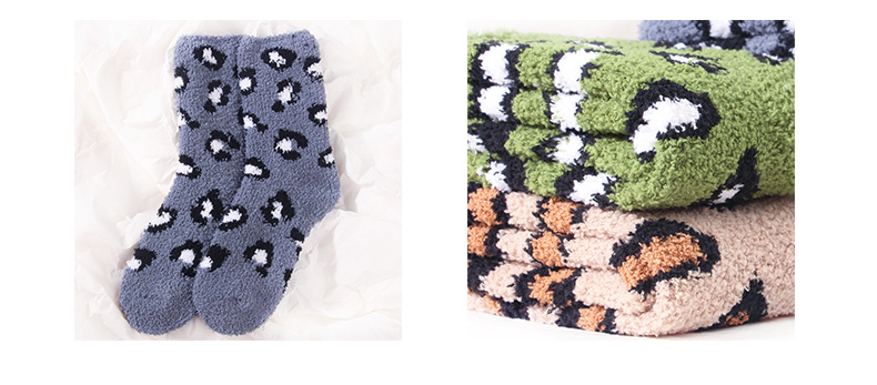 Jesienne i zimowe nowe skarpetki modne grube półaksamitne skarpetki domowe skarpetki koralowe aksamitne skarpetki panterka damskie skarpetki podłogowe_voghion.com