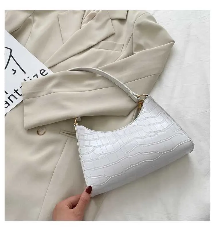 Designer Leather Shoulder Bag Retro Solid Colour Chain Handbag_voghion.com
