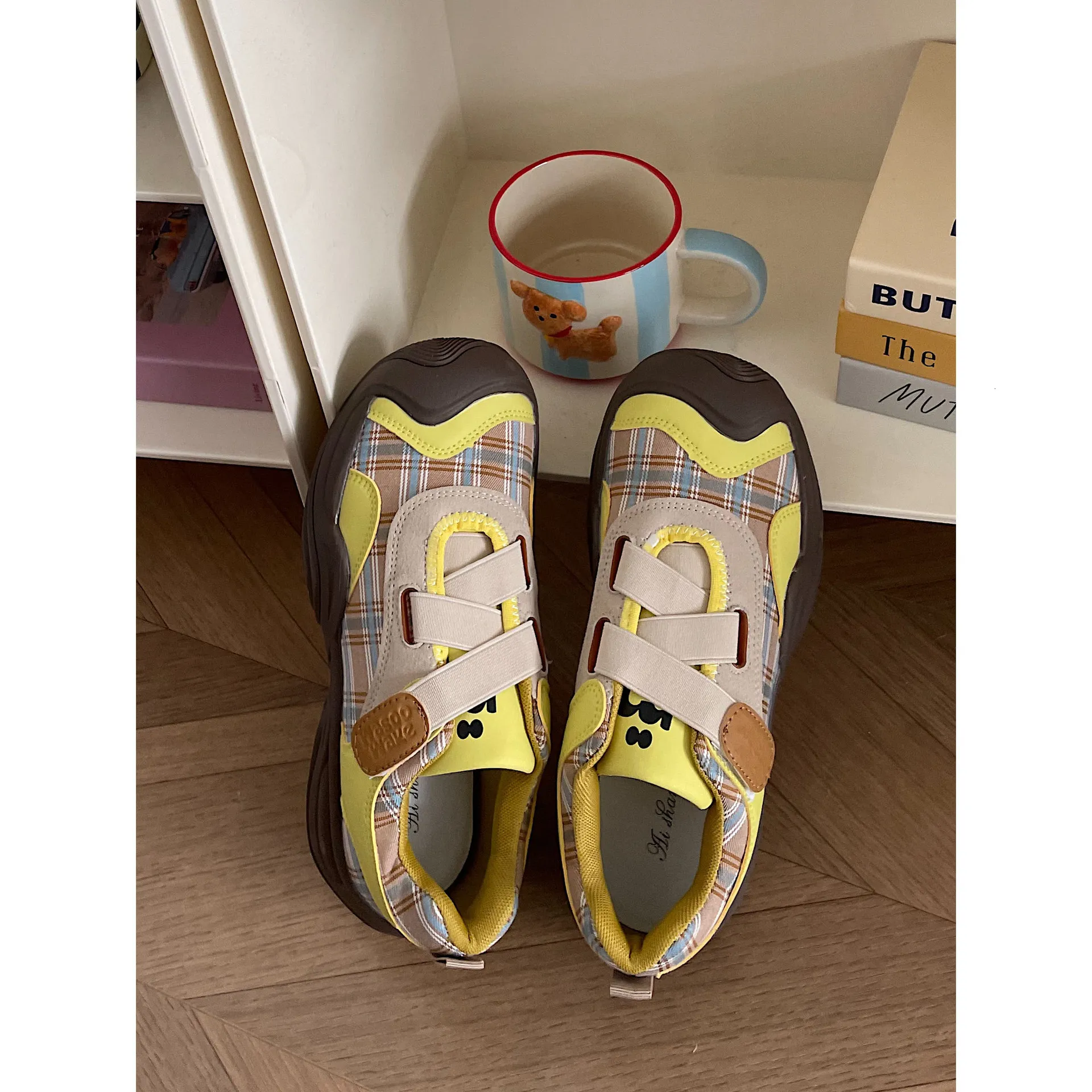 Jinmi 2024 Nuove scarpe sportive casual autunnali da donna con fondo spesso, testa grande, brutte e carine, con velcro, versatili, singole, per donna_voghion.com