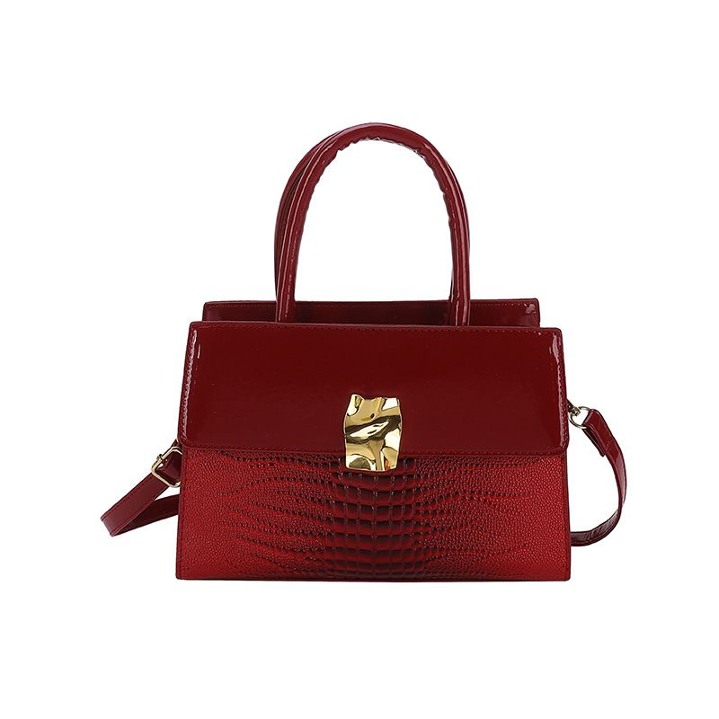 mit Krokodilstruktur, Umhängetasche, kleine quadratische Tasche, Nischendesign, modische Damentasche_voghion.com