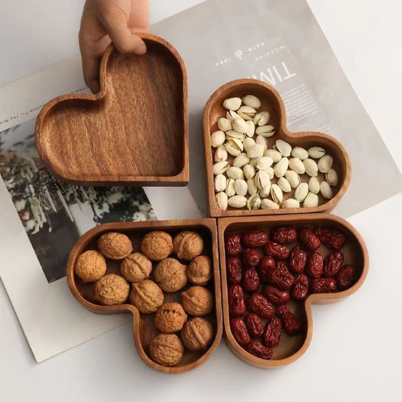 Plateau créatif en noyer pour fruits secs empilables Boîte à bonbons en forme d'amour Bois entier