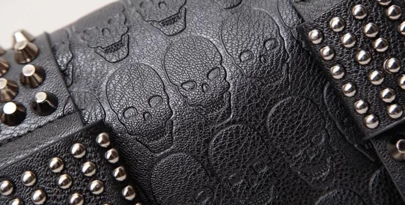 Yogodlns Borsa a tracolla vintage da donna in pelle nera con teschio e rivetti_voghion.com