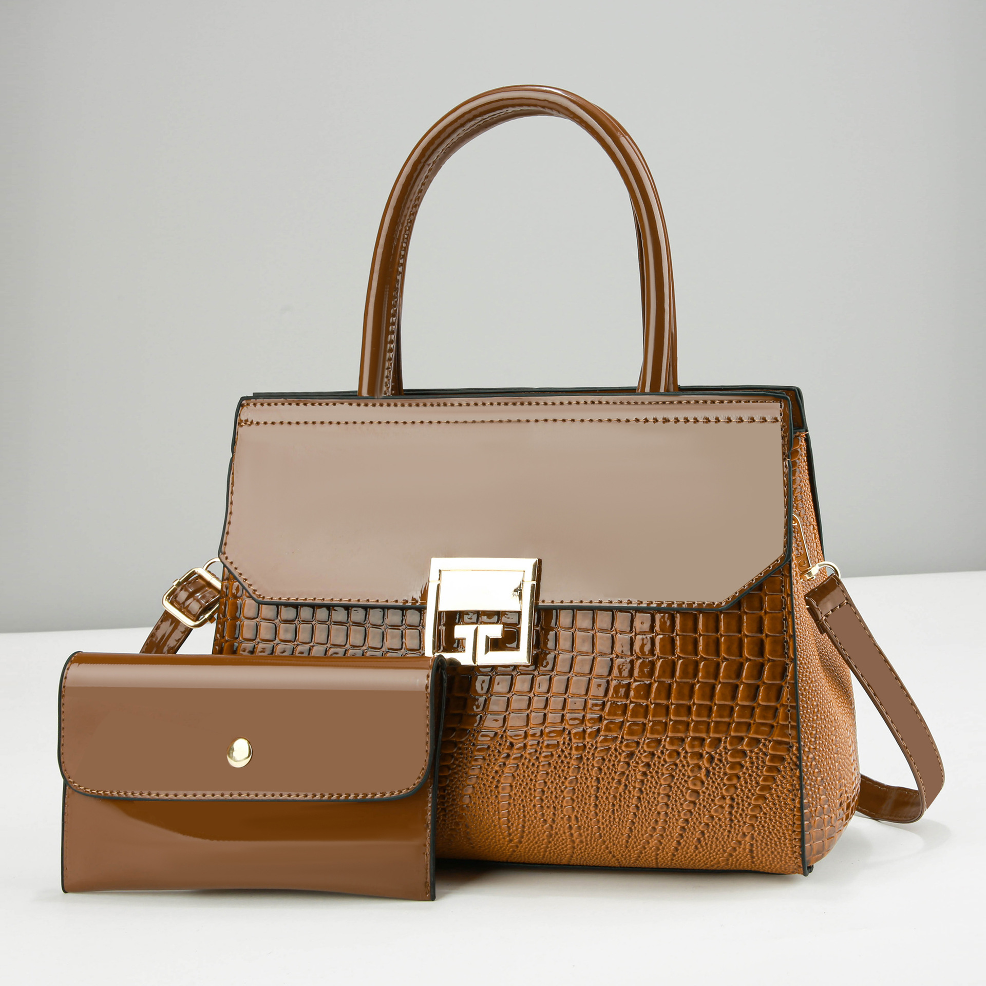 Helle Ledertasche mit Steindruck, Handtasche mit Krokodildruck und großem Fassungsvermögen, Umhängetasche für Mütter und Väter, Stylistin_voghion.com