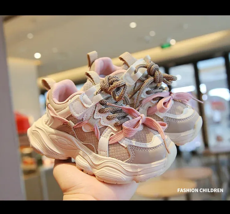 Childrens girls fashionable sports breathable and non slip childrens school running shoes boys version 240912_desvips.com