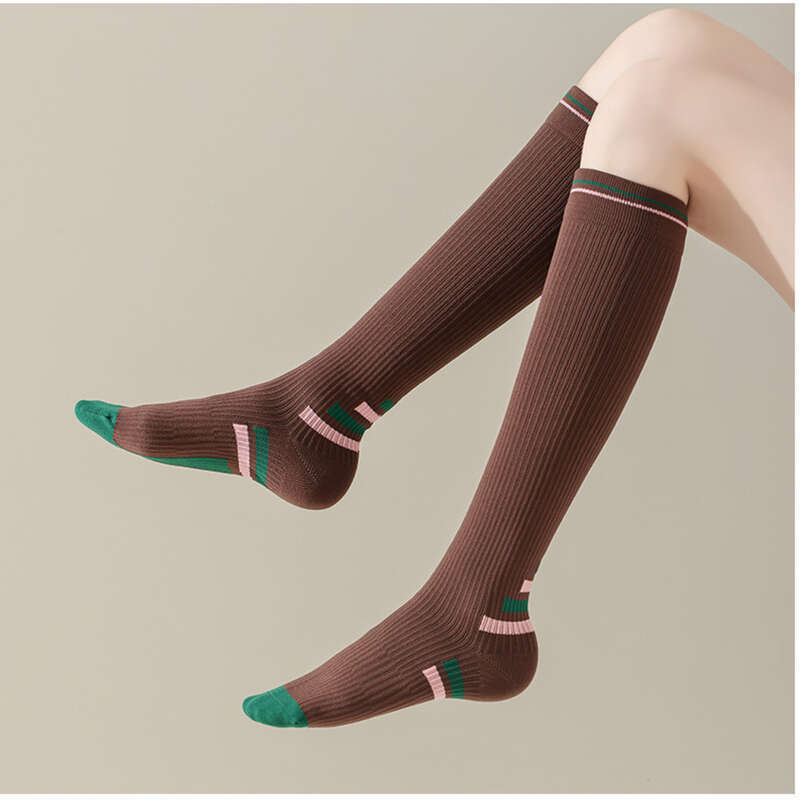 Children's Sports Pressure New Spring/Summer Long Tube Sweat-absorbing, Anti Slip, Breathable, And Odor Resistant_voghion.com