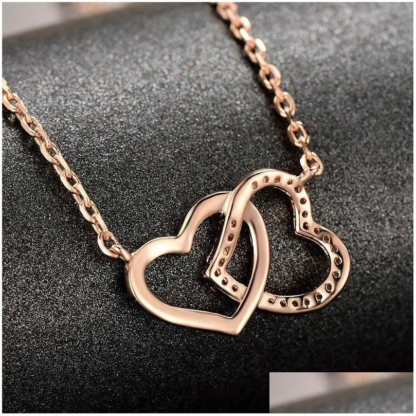 Sterling Silver Double Heart Pendant Necklace For Valentines Day_voghion.com